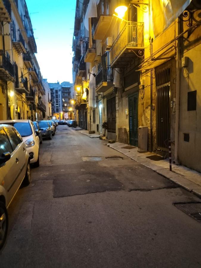 Incentro Palermo Apartment Bagian luar foto