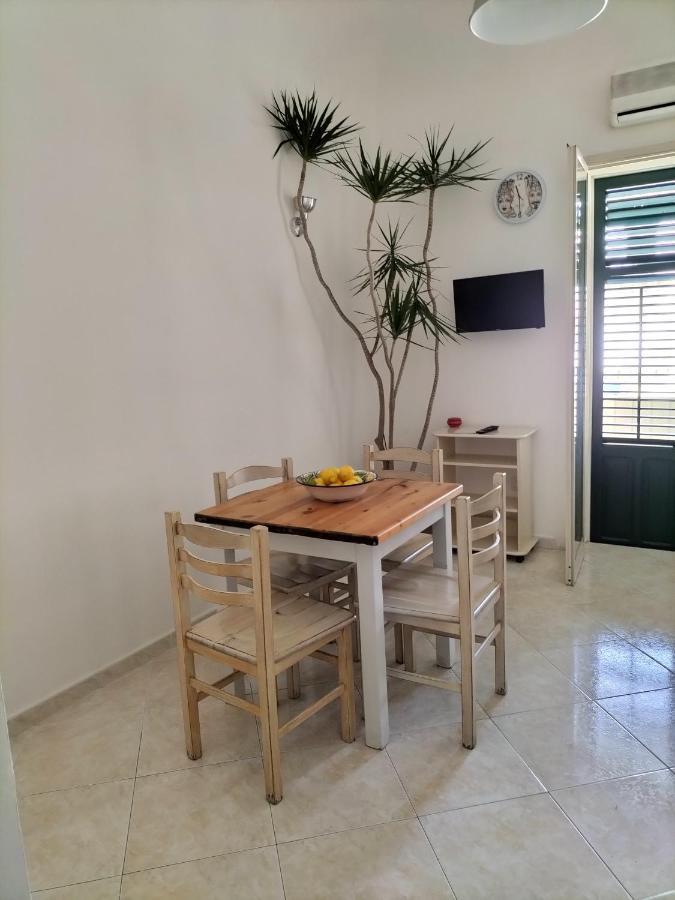 Incentro Palermo Apartment Bagian luar foto